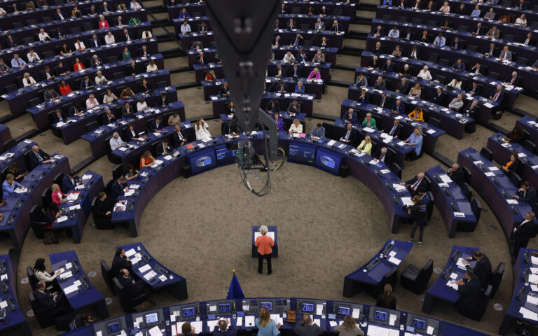 Ευρωκοινοβούλιο: Αυξάνονται κατά 15 oι έδρες από τις εκλογές του 2024