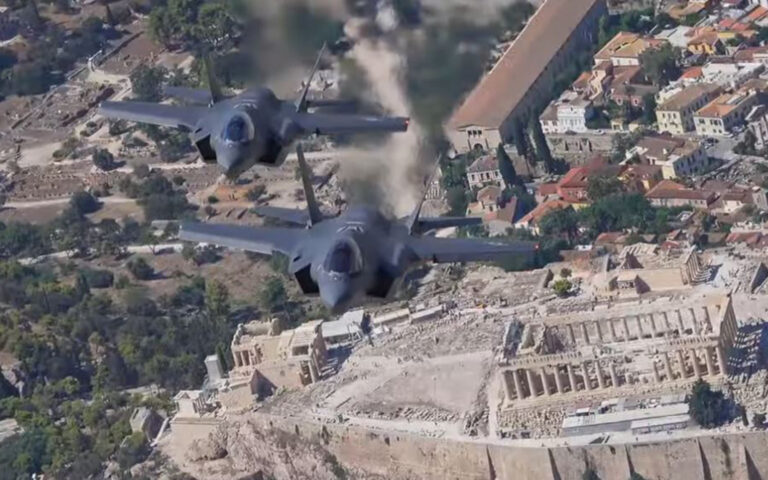 Βίντεο: Τα αμερικανικά F-35 πάνω από την Ακρόπολη