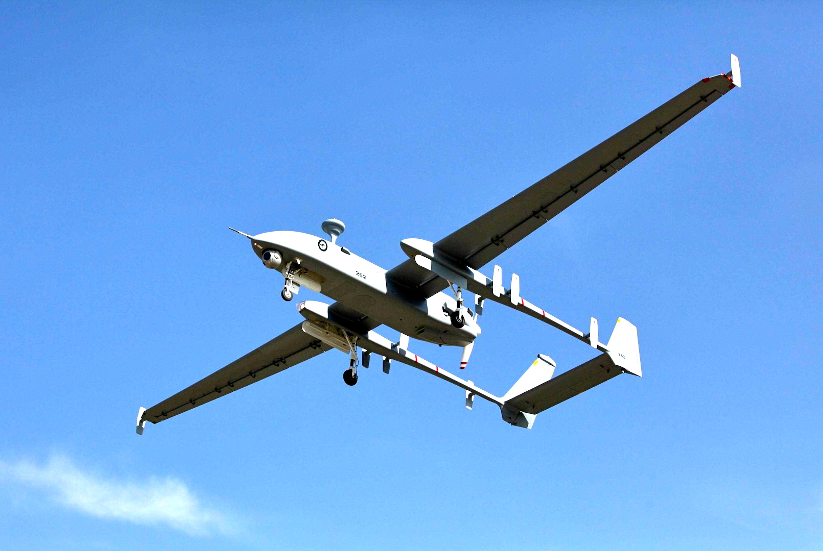 Πεντάγωνο: «Πράσινο φως» για drone UAV HERON-1