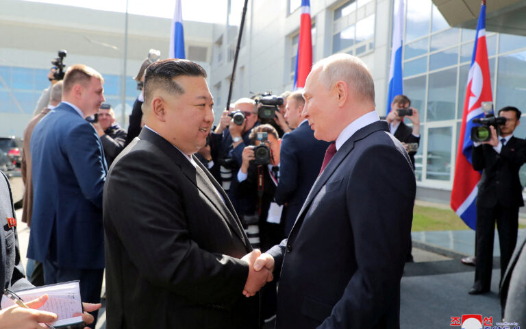 Πούτιν – Κιμ: Τι φέρνει η συνάντηση των «εχθρών της Δύσης»