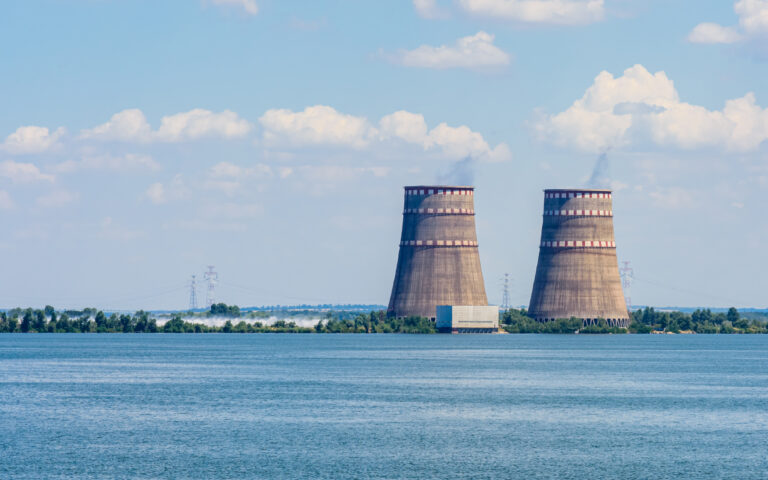 Ο ΔΟΑΕ κάλεσε τη Ρωσία να αποσυρθεί από τον πυρηνικό σταθμό της Ζαπορίζια