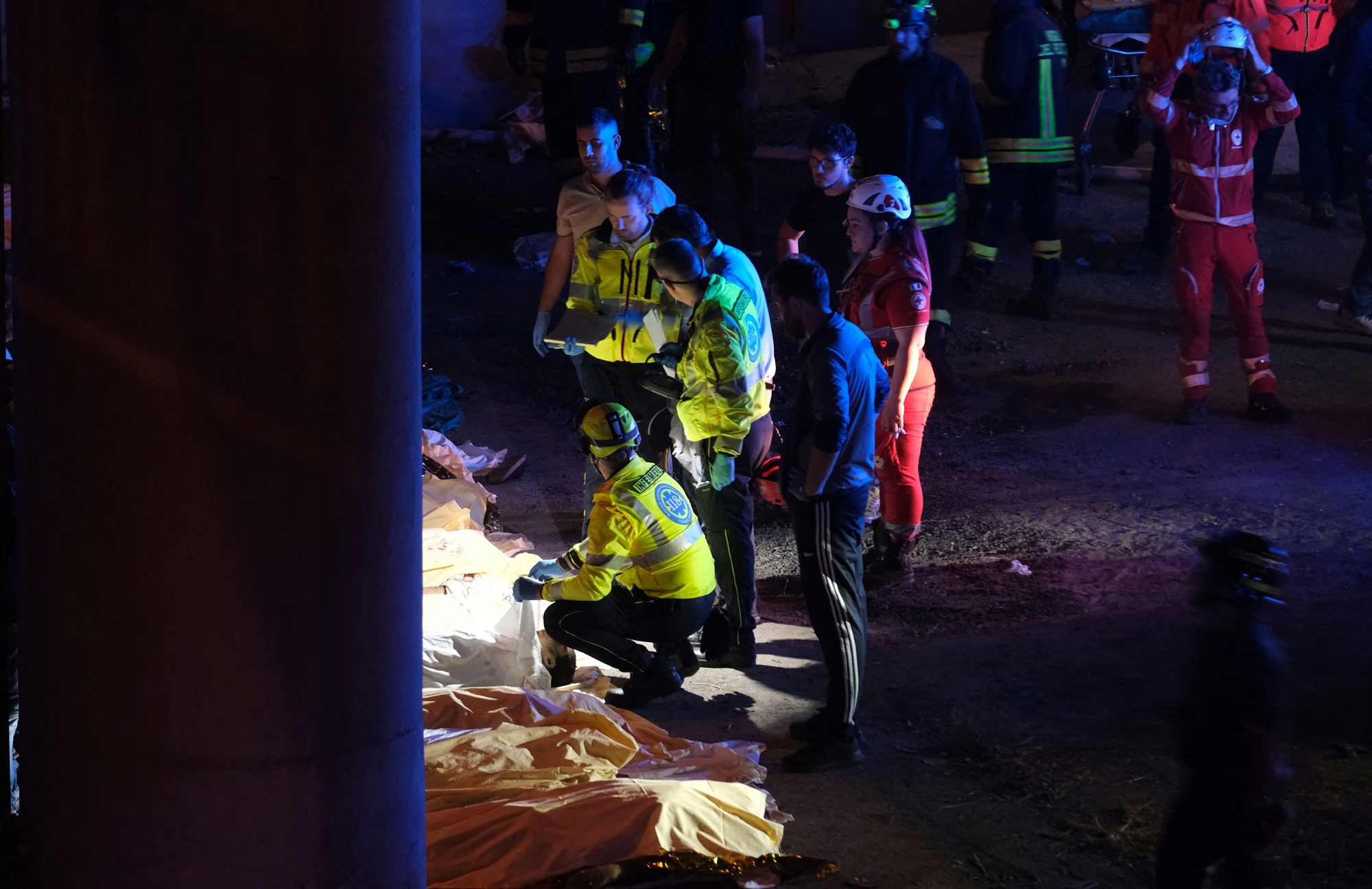 Τραγωδία στη Βενετία: Τουλάχιστον 21 νεκροί λόγω πτώσης λεωφορείου από γέφυρα-1