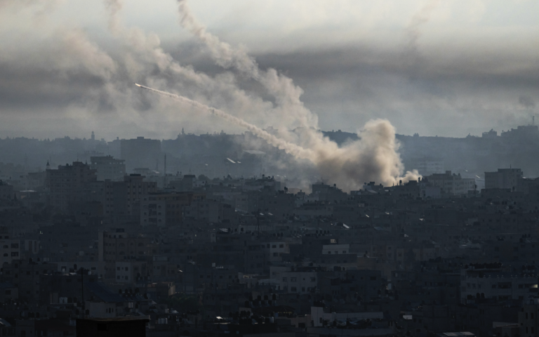 Live: Το Ισραήλ σε κατάσταση πολέμου – Βομβαρδισμοί στη Γάζα μετά την επίθεση της Χαμάς
