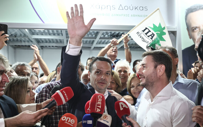 Αυτοδιοικητικές εκλογές: Αλλαγή σκυτάλης σε Αθήνα και Θεσσαλονίκη – Οι ανατροπές στις Περιφέρειες