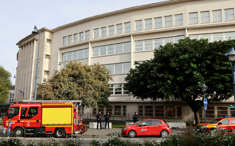 Γαλλία: Λήξη συναγερμού μετά την απειλή για βόμβα στο σχολείο στην Αράς