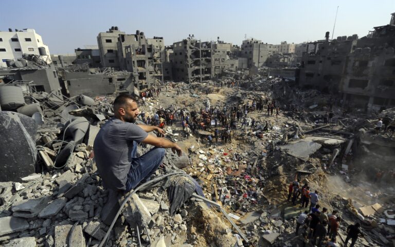 Γάζα: Αντιδράσεις για το χτύπημα στην Τζαμπάλια
