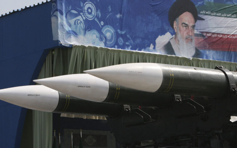 Μυστικές Υπηρεσίες ΗΠΑ: «Το Ιράν θέλει να αποφύγει την άμεση σύγκρουση με το Ισραήλ»
