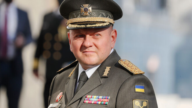 ουκρανία-ο-στρατηγός-ζαλούζνι-ζητά-πε-562704595