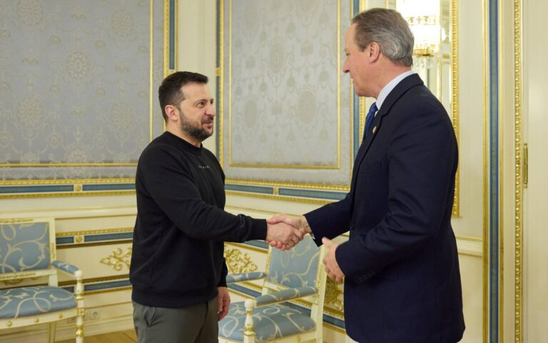 Κάμερον: Στην Ουκρανία η πρώτη του επίσκεψη στο εξωτερικό ως νέου ΥΠΕΞ – Τι συζήτησε με τον Ζελένσκι