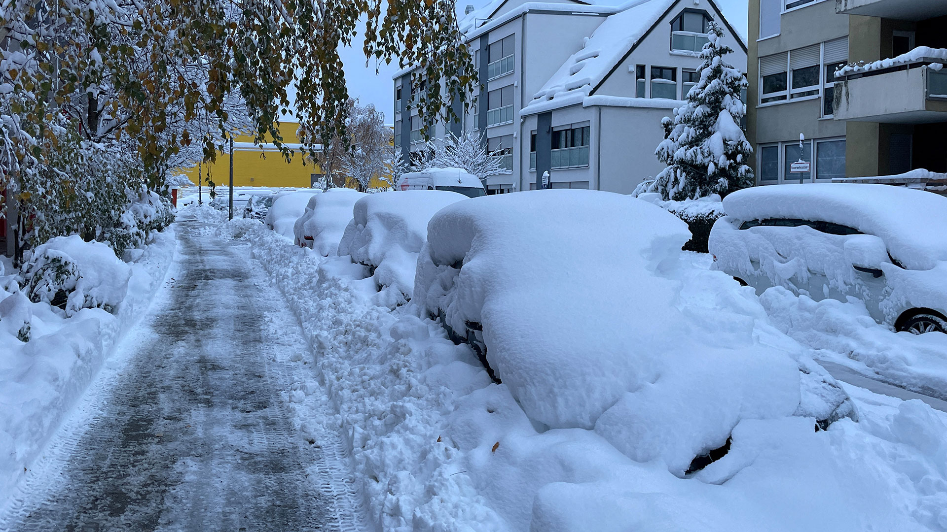 Μόναχο: Σε κλοιό χιονιά για δεύτερη ημέρα – Προβλήματα στις μετακινήσεις-2