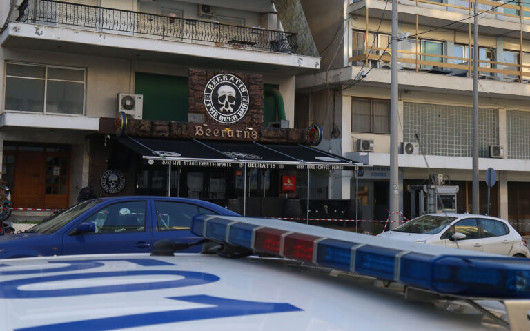 Θεσσαλονίκη: Από μαχαιριά στον λαιμό ο θάνατος του αστυνομικού – Πώς έγινε η συμπλοκή