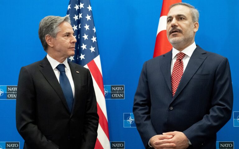 Τι συζήτησαν σε τηλεφωνική επικοινωνία οι υπουργοί Εξωτερικών Τουρκίας και ΗΠΑ