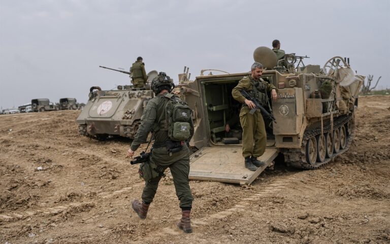 Ισραήλ: Σε ετοιμότητα για επίθεση στον Λίβανο