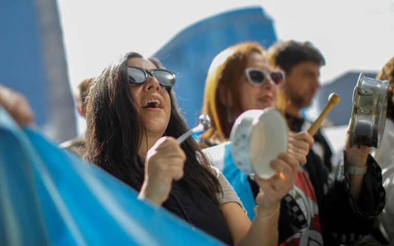 Αργεντινή: Τρίτη μαζική διαδήλωση κατά των μέτρων του Χαβιέρ Μιλέι