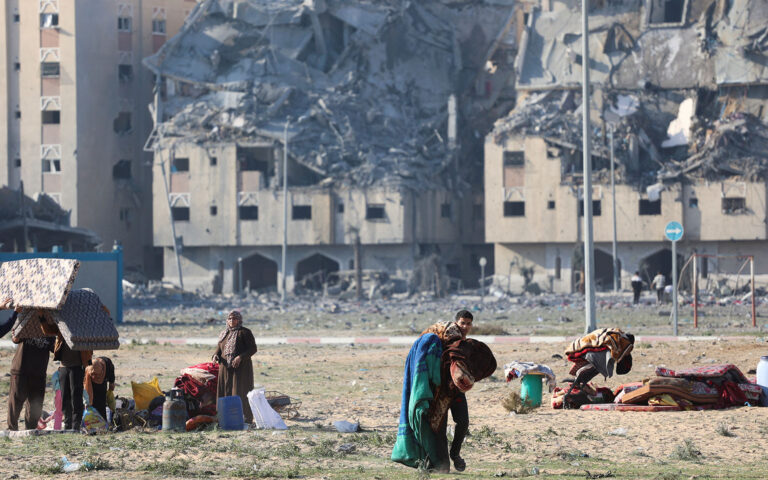 Στο «κόκκινο» η ένταση στη Γάζα – Ο ισραηλινός στρατός συνεχίζει τους βομβαρδισμούς