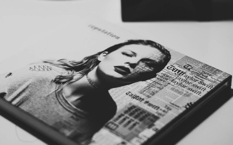 Taylor Swift: Πώς έκανε τον εαυτό της επιχείρηση – «Κόβει χρήμα» και δεν είναι τυχαίο