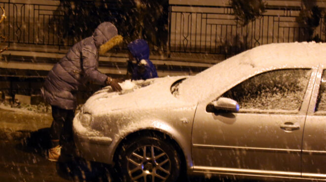 χιονόπτωση-στη-θεσσαλονίκη-εικόνες-562841284