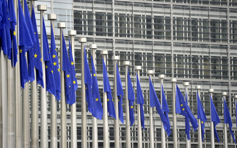 Ευρωζώνη: Απέφυγε οριακά την ύφεση το 2023, δύσκολη χρονιά και το 2024