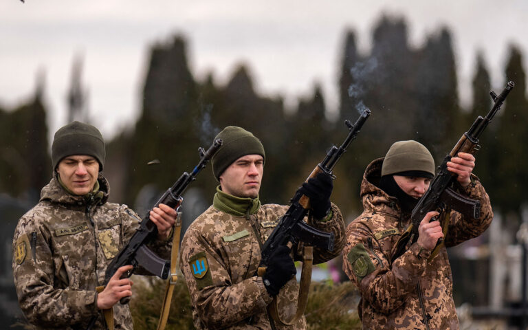 «Ενεργητική άμυνα»: Το σχέδιο επιβίωσης της Ουκρανίας για το 2024