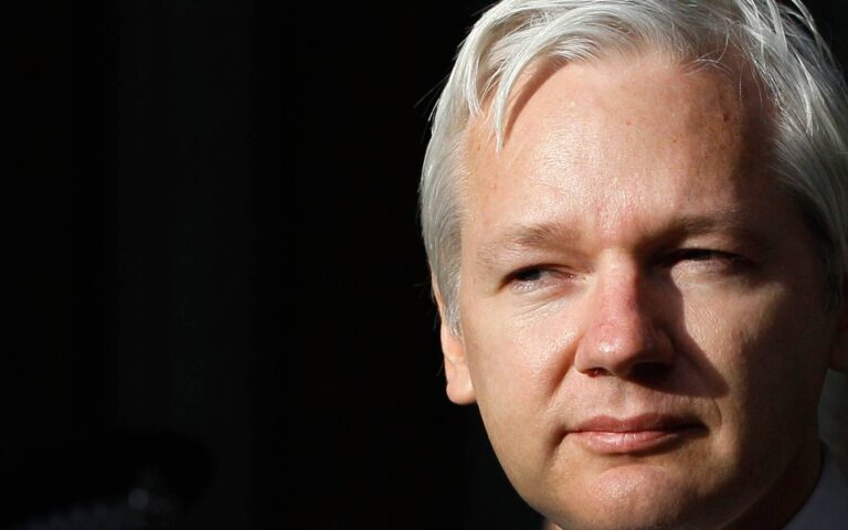 WikiLeaks: «Η ζωή του Ασάνζ κινδυνεύει, αν απορριφθεί η έφεσή του», λέει η συνήγορός του
