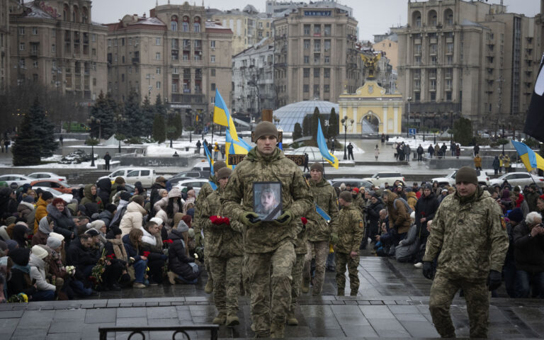 Οι Ουκρανοί ποιητές πεθαίνουν πολεμώντας