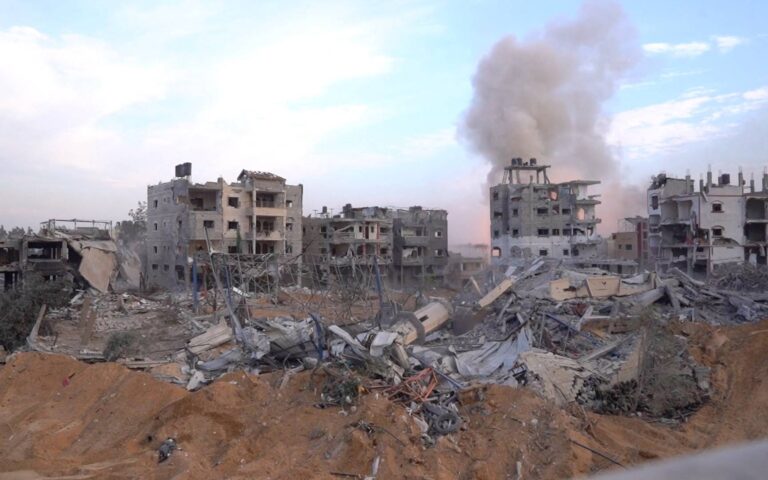 Γάζα: Ζημιές ή πλήρης καταστροφή στο 50% των κτιρίων στη Λωρίδα