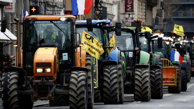 οργή-αγροτών-στη-γαλλία-πώς-θα-απαντήσ-562848262