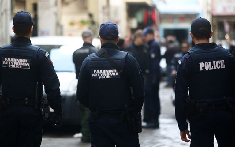 Greek Mafia: Ποινική δίωξη για 9 κακουργήματα στους συλληφθέντες