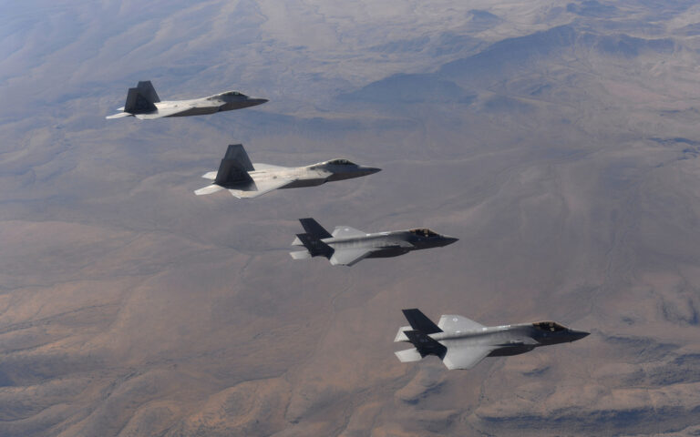 Η Ουάσιγκτον  κλείνει το μάτι στην Αγκυρα για τα F-35