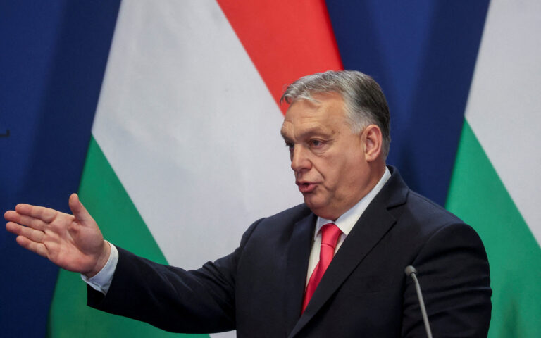 Παράθυρο συμβιβασμού ανοίγει η Ουγγαρία προ των ευρωπαϊκών απειλών