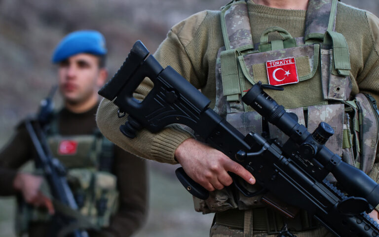 Τουρκία: Εκτακτο συμβούλιο μετά τον θάνατο 9 στρατιωτών στο Ιράκ