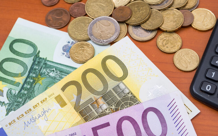 Εξωδικαστικός: 12.025 ρυθμίσεις για συνολικές οφειλές 4,36 δισ. ευρώ