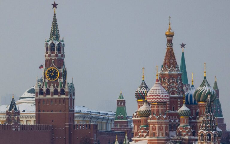 Κρεμλίνο: Μια πιθανή ανταλλαγή κρατουμένων με τις ΗΠΑ μπορεί να γίνει μόνο «σιωπηρά»