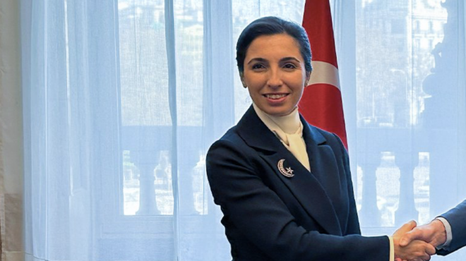 τουρκία-παραιτήθηκε-η-διοικήτρια-της-562863961