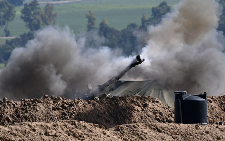 Ισραήλ: Ο στρατός πολιόρκησε ένα συγκρότημα της Χαμάς