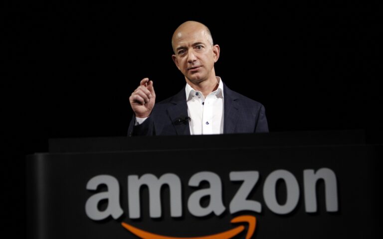 O Μπέζος πούλησε 24 εκατ. μετοχές της Amazon