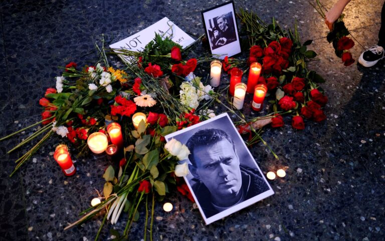 Αλεξέι Ναβάλνι: «Είναι νεκρός» επιβεβαίωσε επισήμως η εκπρόσωπός του – Μυστήριο με τη σορό του