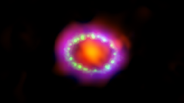 Αστέρας νετρονίων ή μαύρη τρύπα; Το τηλεσκόπιο Webb έλυσε ένα κοσμικό μυστήριο 40 χρόνων