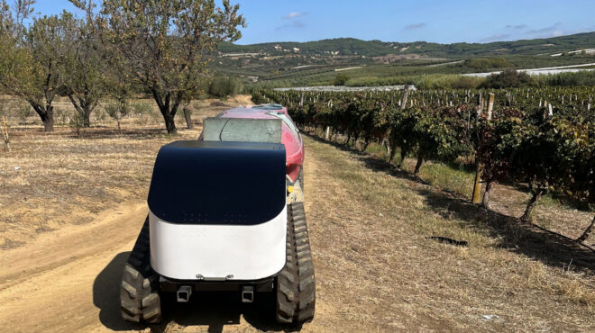 ρομπότ-αγρότης-made-in-greece-πάει-μόνο-του-στα-χω-562901626