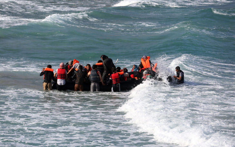 Οι διακινητές μεταναστών εκμεταλλεύονται τα μποφόρ