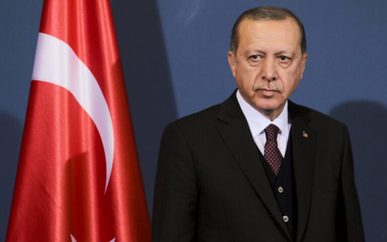 Ερντογάν μετά το ταξίδι στο Κάιρο: «Θετικές εξελίξεις» στις σχέσεις Τουρκίας – ΗΠΑ