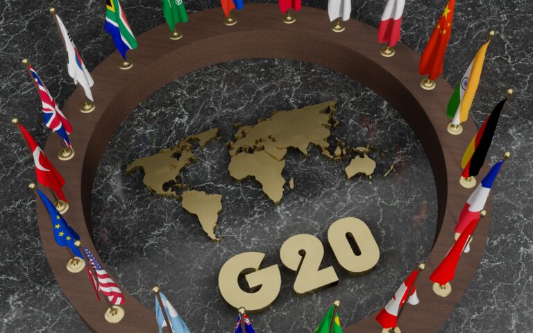 Μπλίνκεν και Λαβρόφ στο ίδιο τραπέζι ξανά σε συνάντηση της G20 στη Βραζιλία