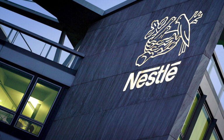 Σε τροχιά μείωσης τιμών μπαίνουν Nestle και Danone