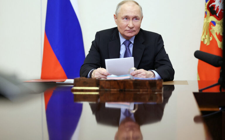 Κριτική Πούτιν στην «υπερβολικά εχθρική» Μπέρμποκ