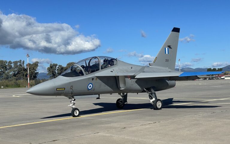Η «Κ» στα νέα εκπαιδευτικά της Πολεμικής Αεροπορίας – Η πρώτη σειρά Ικάρων στα Μ-346-6