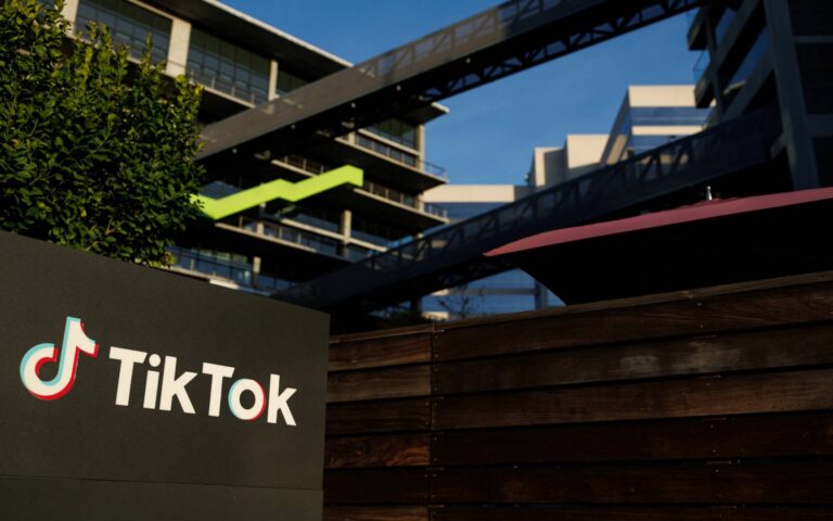 ΗΠΑ: Λίγο πιο κοντά στην απαγόρευση του TikTok – Τι απαντά το Πεκίνο