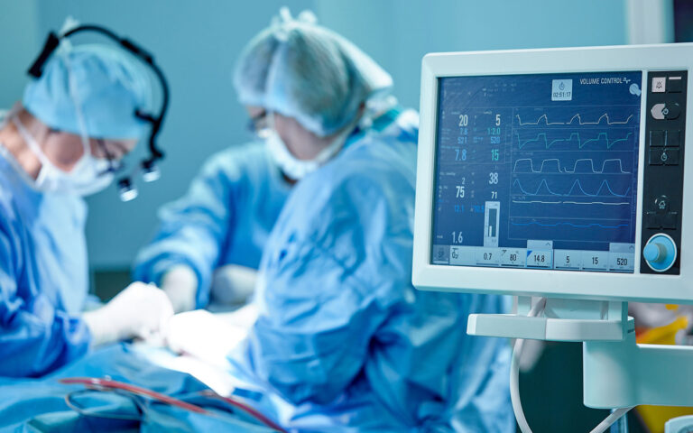 Πρεμιέρα για τα απογευματινά χειρουργεία: «Ο χρόνος θα δείξει αν θα μειωθούν οι λίστες»