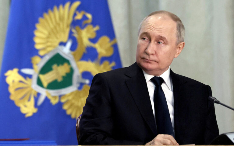 Μακελειό στη Μόσχα: Γιατί τα «γεράκια» του Πούτιν εμπλέκουν την Ουκρανία