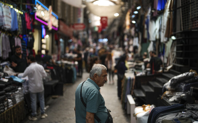 Τουρκία: Στο 67,07% ο πληθωρισμός – Πάνω από 121% λένε ανεξάρτητοι οικονομολόγοι