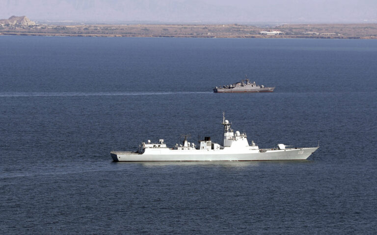 Στο Ιράν κινεζικά και ρωσικά πλοία για κοινά στρατιωτικά γυμνάσια
